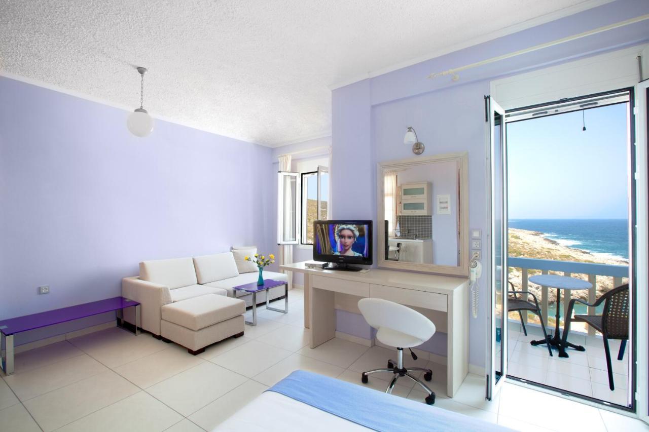 Giorgi'S Blue Apartments กาลาธาส ห้อง รูปภาพ